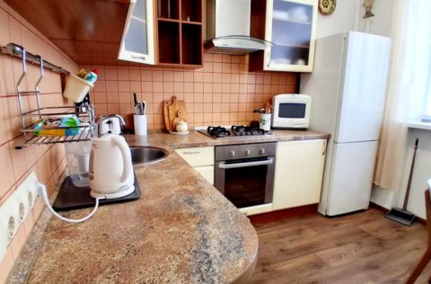 Vestor.Estate kitchen at Khreshchatyk St 25, Stalinka, Kyiv real estate