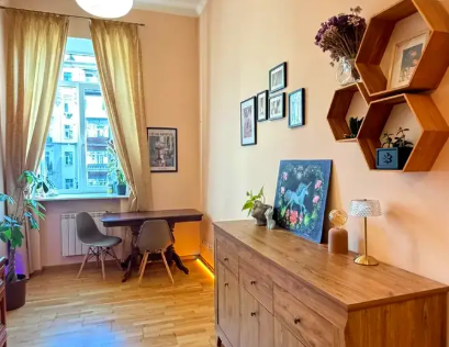 Vestor.Estate kitchen at Liuteranska St 6, Maykapar House, Kyiv real estate