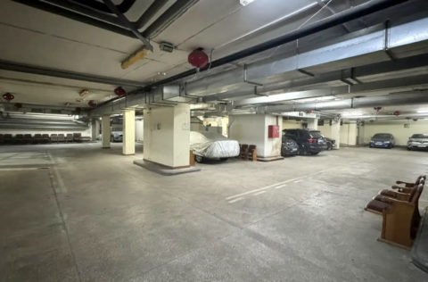 Vestor.Estate underground parking at Bulvarno-Kudriavska St 11-A, Kyiv