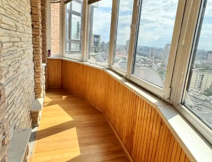 Vestor.Estate balcony at Bulvarno-Kudriavska St 11-A, Kyiv