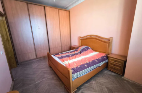 Vestor.Estate bedroom at Yevhena Chykalenka St 20A, Kyiv