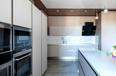 Vestor.Estate kitchen at Hetmana Pavla Skoropadskoho St 39, Kyiv