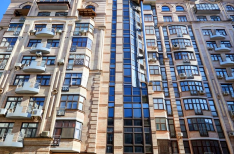 Vestor.Estate building facade at Patorzhynskoho St 14, Kyiv
